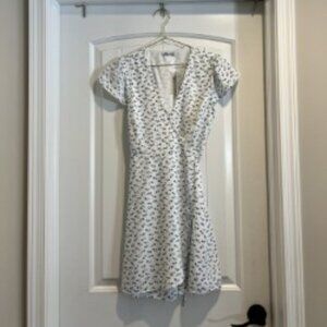 Hollister Size Small Floral Wrap Dress